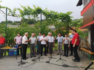 23. Nastop pevske skupine Rožmarin v Hmeljčiču.